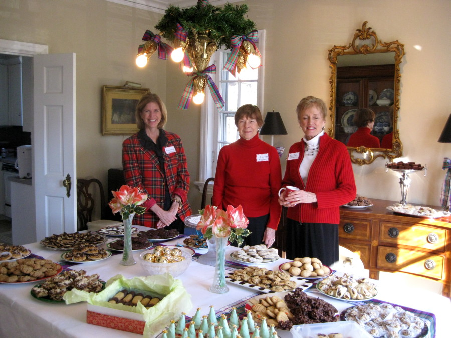 photo: Three Festive Women